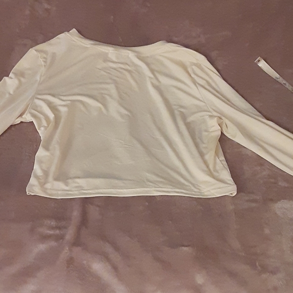 Romwe Crop Top - Picture 7 of 8